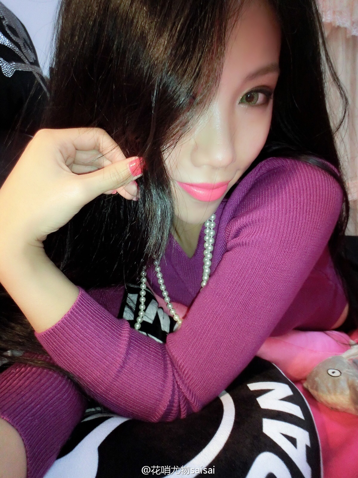 花哨尤物saisai的微博列表微女郎